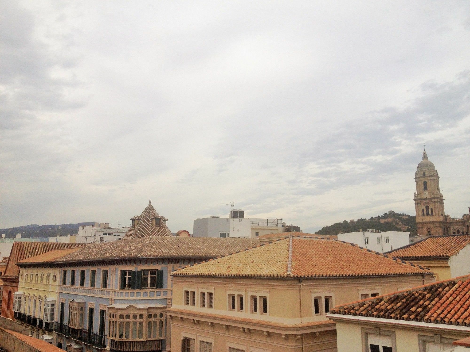 Malaga Centro Apartamentos Zewnętrze zdjęcie